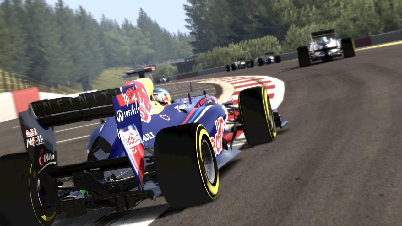[09/07/2011] F1 2011 - Das neue Formel 1-Rennspiel F1 2011 bringt nicht nur Updates mit sich. Codemasters verspricht für die neue Saison die Integration von Features wie KERS und DRS. Klassische Fahrer und Autos sind als DLCs denkbar.