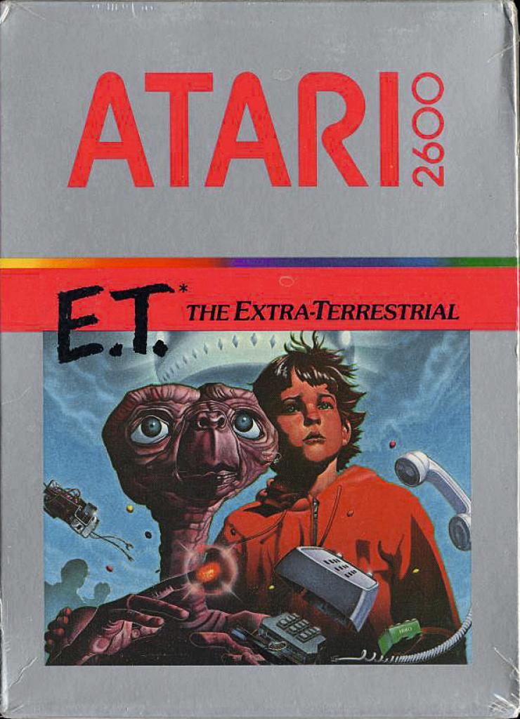 [09/08/2011] Die E.T.-Videospielblase - Atari hatte sich mit E.T. derbe verzockt und blieb auf Millionenverlusten sowie knapp 4 Millionen Spielmodulen sitzen. Die wurden dann angeblich in der Wüste verscharrt. Erholen konnte sich Atari von dieser Niederlage nie, die obendrein im Jahr 1983 die ganze Branche negativ beeinflusste.