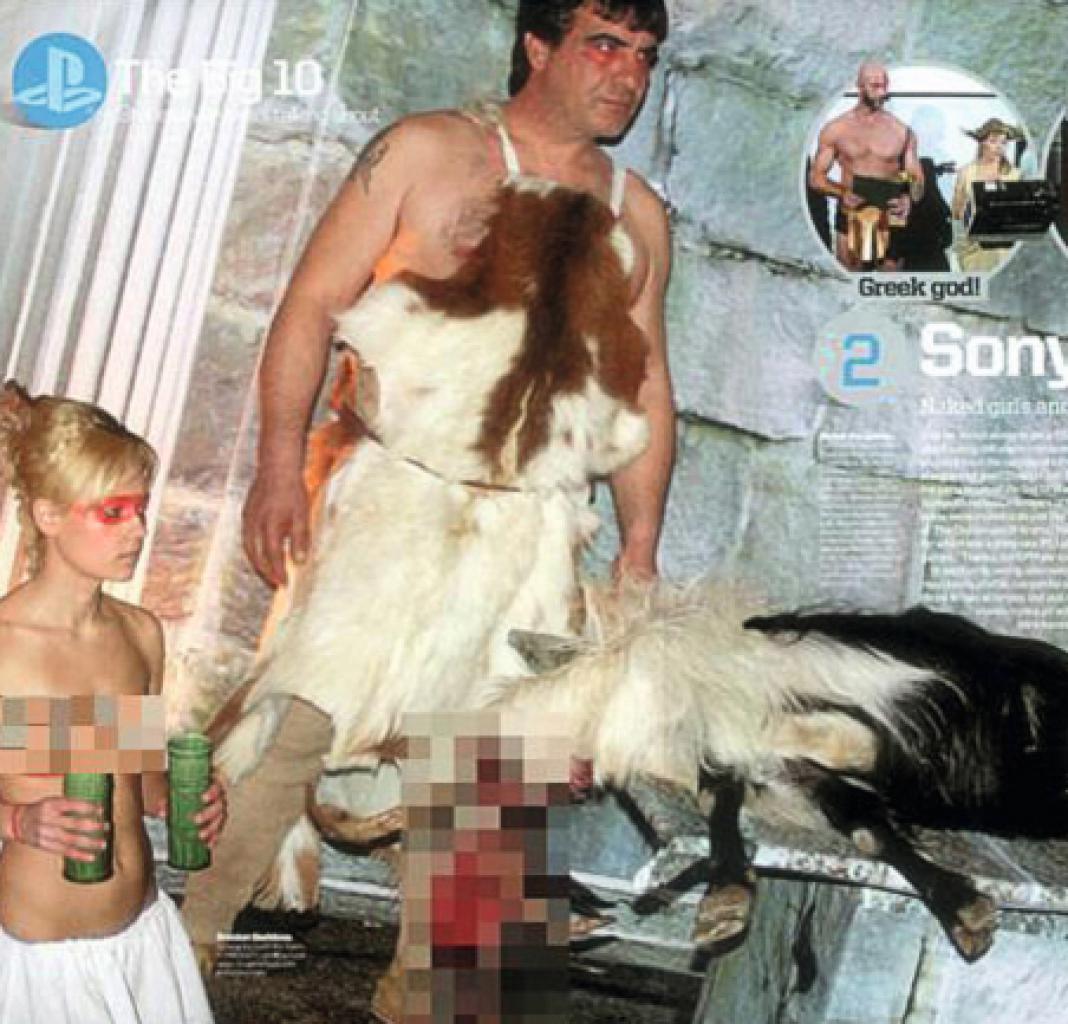 [23/08/2011] Der Erfolg der God of War-Serie scheint Sonys Marketing-Abteilung etwas zu Kopf gestiegen zu sein. Bei einem Presse-Event zu God of War 2 legte man tatsächlich eine tote Ziege auf einen Tisch, um anwesende Journalisten in deren Eingeweide fassen zu lassen. Unglaublich!