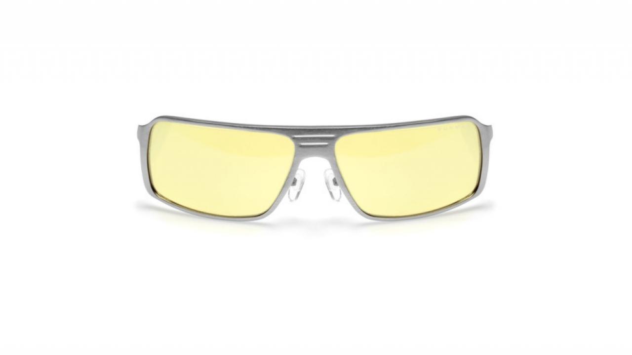 [24/08/2011] Activision veröffentlicht eine Gaming-Brille für Modern Warfare 3. Die Brille verspricht ein besseres Sehen. Was meint ihr?