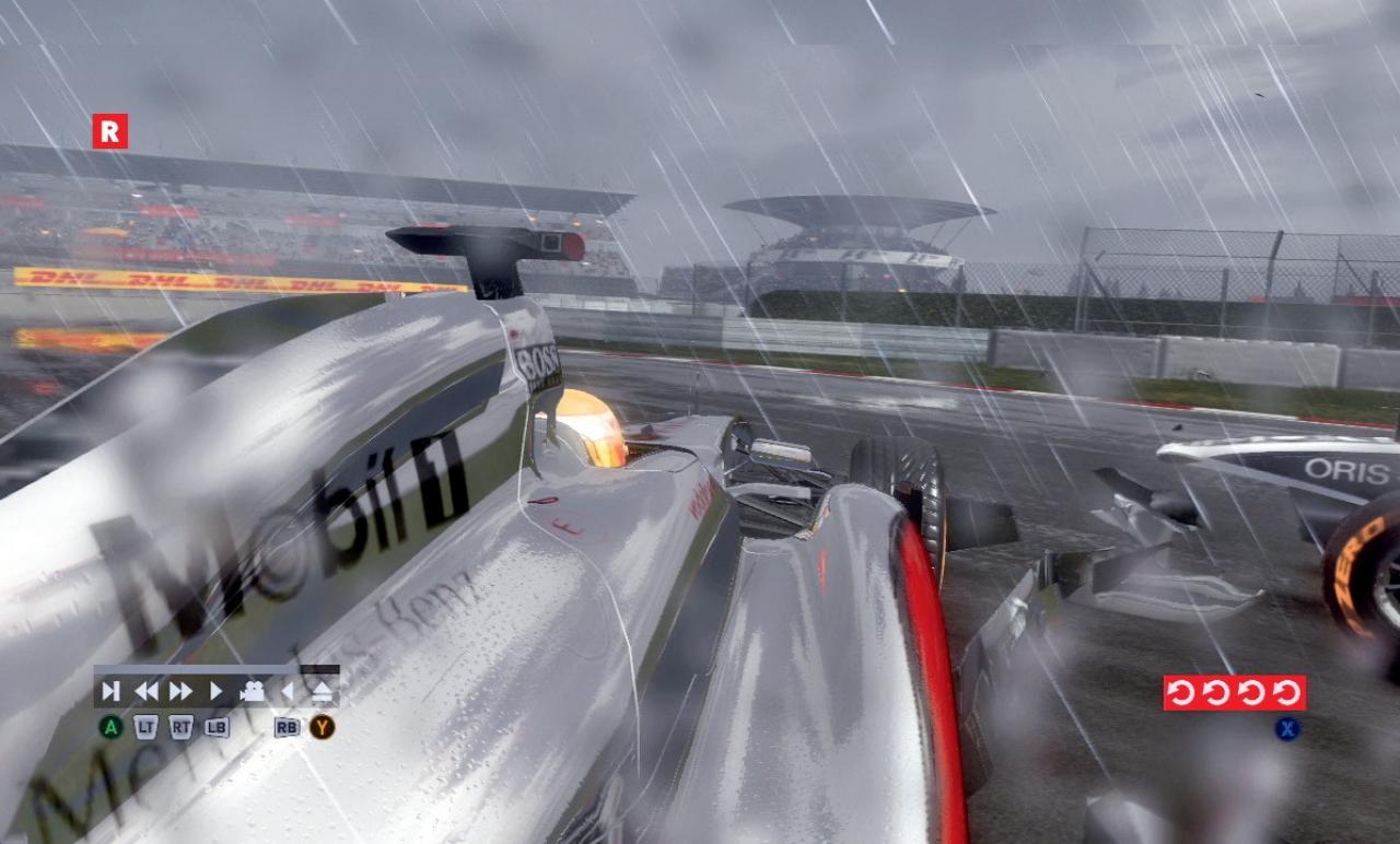 [16/09/2011] F1 2011 im Test für PS3 und Xbox 360 - Der plötzliche Regenguss bringt uns total aus dem Konzept.