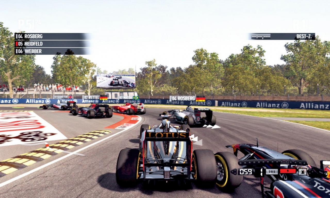 [16/09/2011] F1 2011 im Test für PS3 und Xbox 360 - Sebastian Vettel verhindert zum Glück eine Kollision.