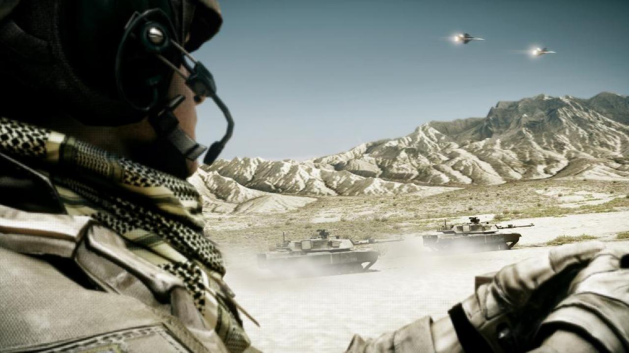 [29/10/2011] Noch mehr Fahr- und Flugzeuge - Panzer, Jeeps, Helikopter, Jets: Battlefield kann aus unserer Sicht gar nicht genug fahrbare Untersätze bieten. In der Fortsetzung könnten der Fuhrpark kräftig aufgestockt werden. DICE muss dabei allerdings das Balancing im Auge behalten, sonst ist Frust vorprogrammiert. Stichwort: AC-130 Gunship. 