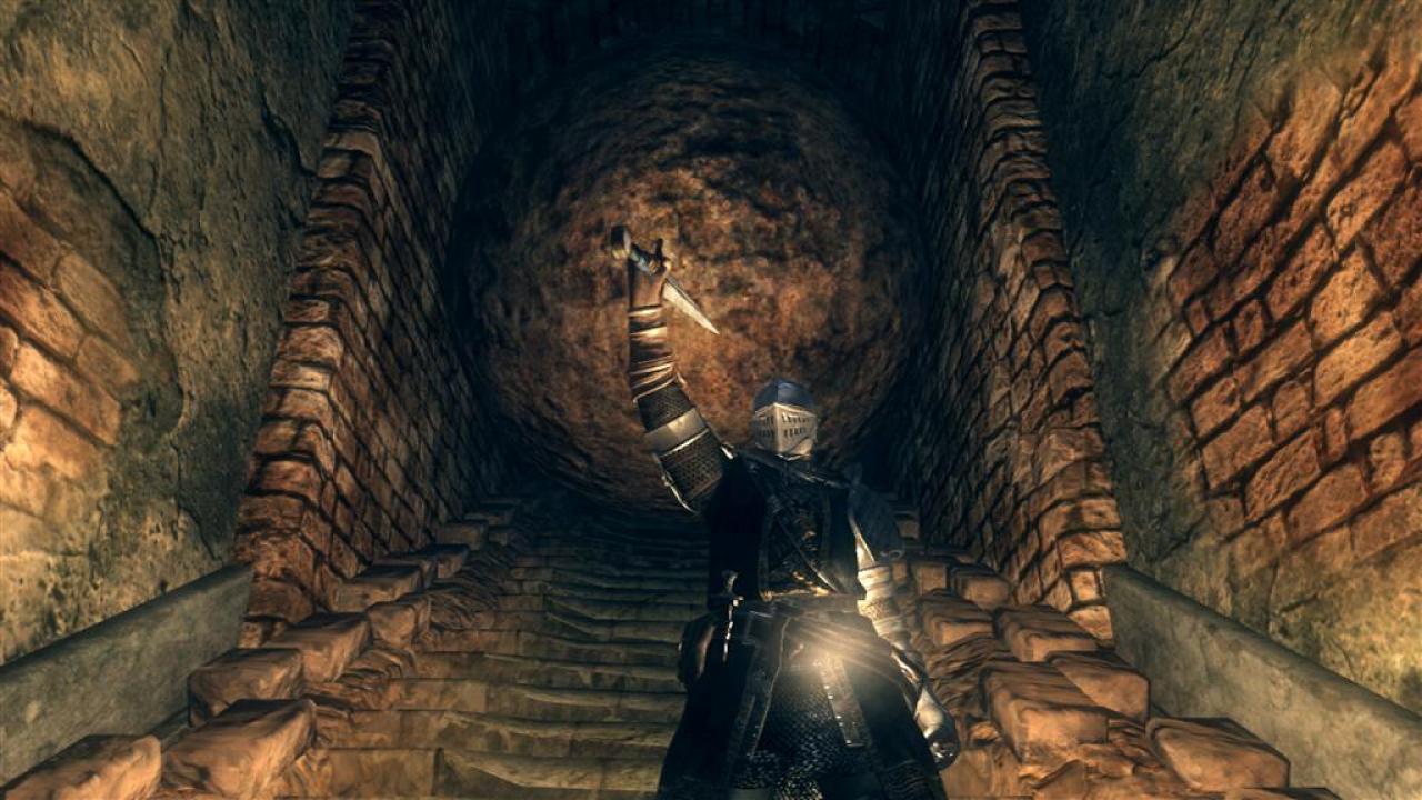 [14/10/2011] Dark Souls ist wie sein Vorgänger eine der größten Herausforderungen dieser Konsolen-Generation. Nachdem man das Spiel geschlagen hat und sich gut fühlt, darf man aber noch in den 