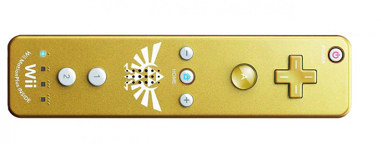 [15/11/2011] Man beachte das Triforce-Wappen auf der Wii-Fernbedienung Plus!