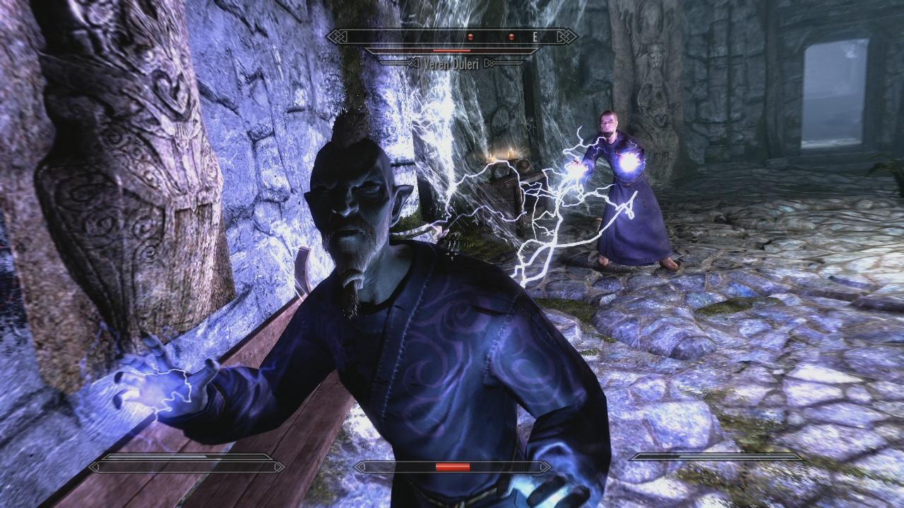 [10/11/2011] The Elder Scrolls 5: Skyrim im Test für Xbox 360 - Kämpfe sind actionbetont und nehmen einen großen Teil der Spielzeit ein. Bild stammt aus der Xbox 360-Version.