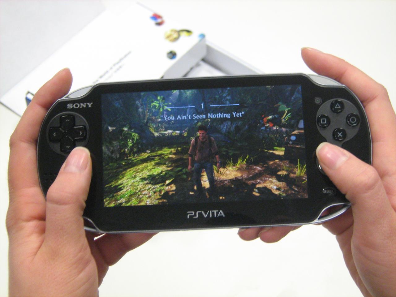 [19/12/2011] Am 22. Februar erscheint die PlayStation Vita in Deutschland. Holt ihr euch das gute Stück? Nehmt an unserer Umfrage teil und kommentiert mit. (4)