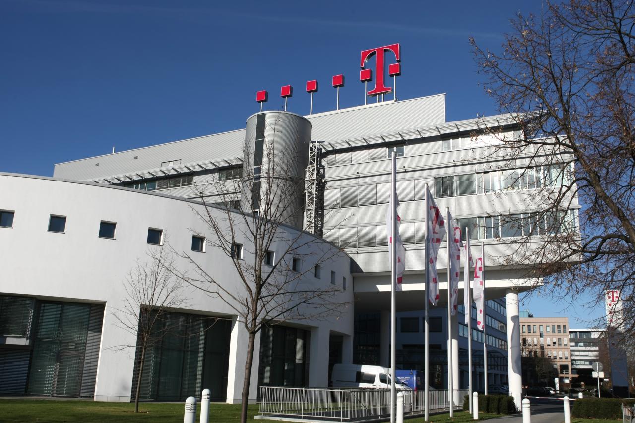 [12/08/2012] Die Pläne zur DSL-Drosslung von der Deutschen Telekom sorgten in der vergangenen Wochen für großen Wirbel. In unserem Report blicken wir auf die vergangenen Ereignisse zurück. 