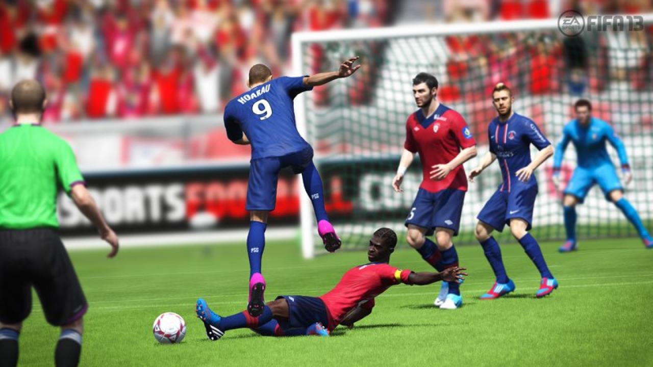 [18/09/2012] FIFA 13 - Wohl eines der Offline-Games unter Freunden schlechthin. Ideal, um auf einer Party mit Freunden den besten FIFA-Spieler zu küren!