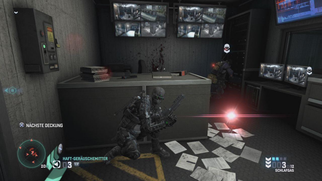 [14/08/2013] Splinter Cell: Blacklist im Test - Neben schwer gepanzerten Heavys stellen sich euch auch Ingenieure in den Weg, die mit Drohnen nach Sam suchen. (PS3)