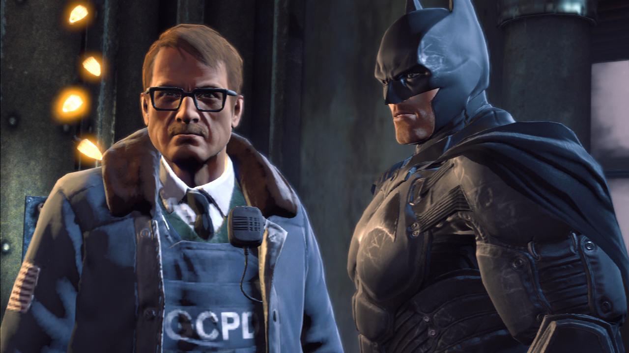 [24/10/2013] Viele wichtige Figuren - hier ein junger, noch skeptischer Commissioner James Gordon - haben in Arkham Origins ihren Auftritt und treffen zum ersten Mal auf Batman.