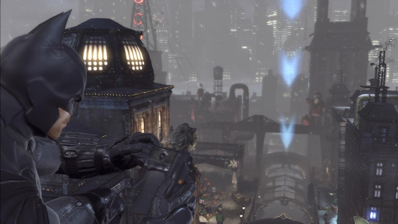 [24/10/2013] Die Spielwelt besteht zur Hälfte aus jenem Stadteil, der später in Arkham City zum Gefängnis umfunktioniert wird. Ein komplett neuer Stadtabschnitt bildet die andere Hälfte.
