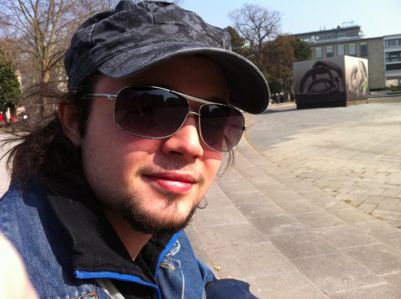 [21/11/2013] Lukas Schmid: 