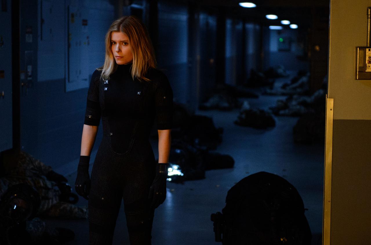[21/05/2015] Nachdem sie einer gefährlichen Strahlung ausgesetzt war, kann sich Sue Storm (Kate Mara) unsichtbar machen.