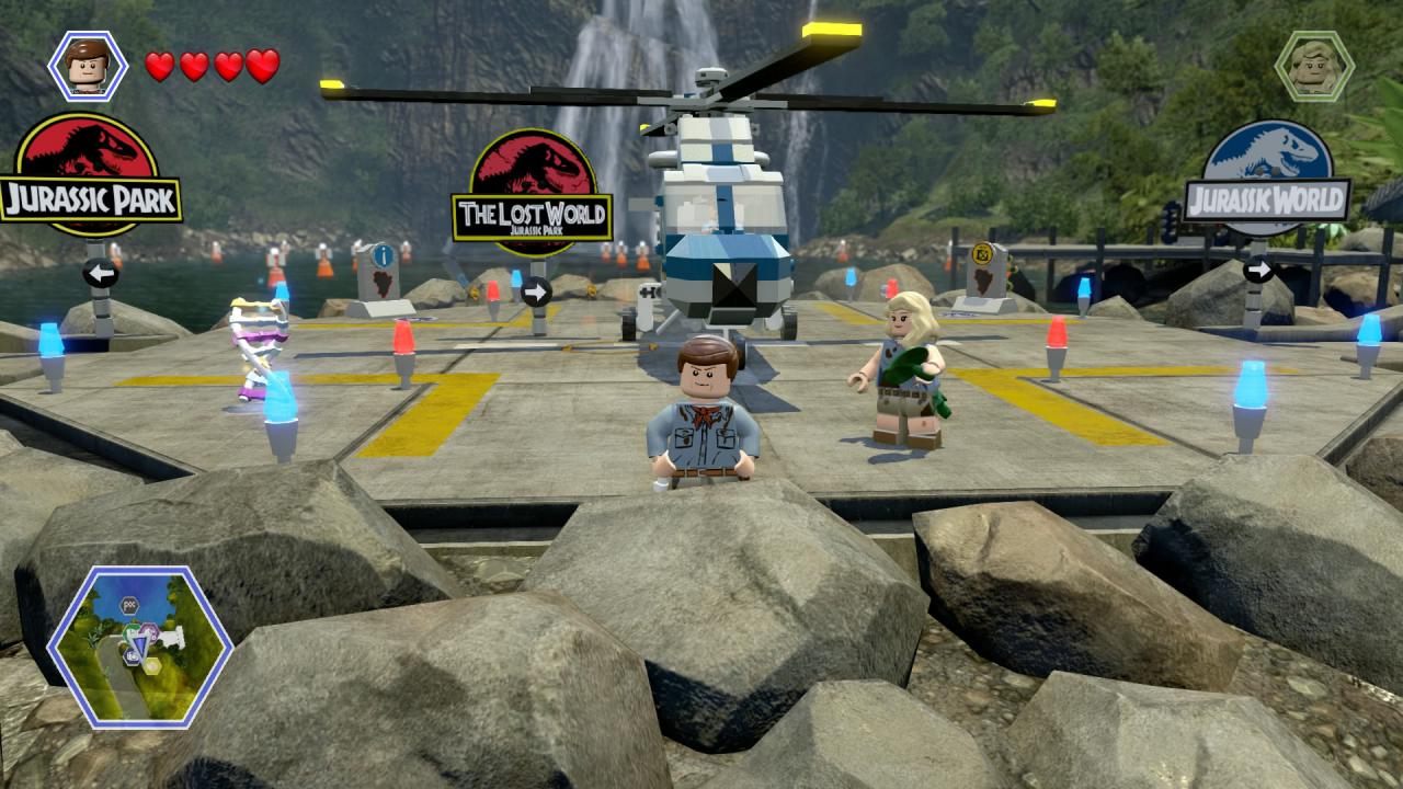 [10/06/2015] Auf dieser Heli-Plattform auf Isla Nublar wählt ihr aus, welchen Film ihr nachspielen wollt.