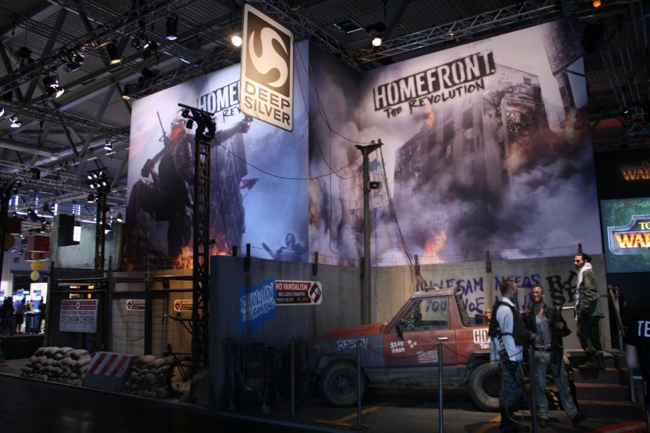 [06/08/2015] Gamescom 2015 - Weitere Bilder zeigen euch die Messestände samt Warteschlangen. (7)