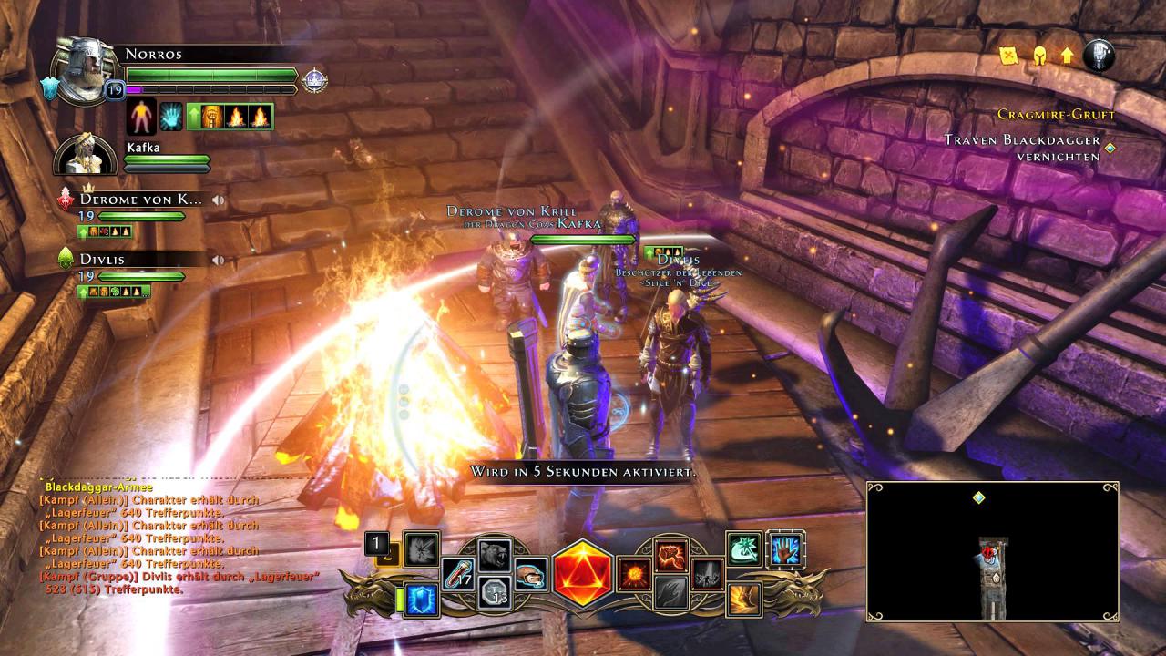 [28/07/2016] Lauschige Lagerfeuerrunde: In der Gruppe motiviert Neverwinter deutlich mehr. Das Zusammenspiel der Klassen funktioniert tadellos.
