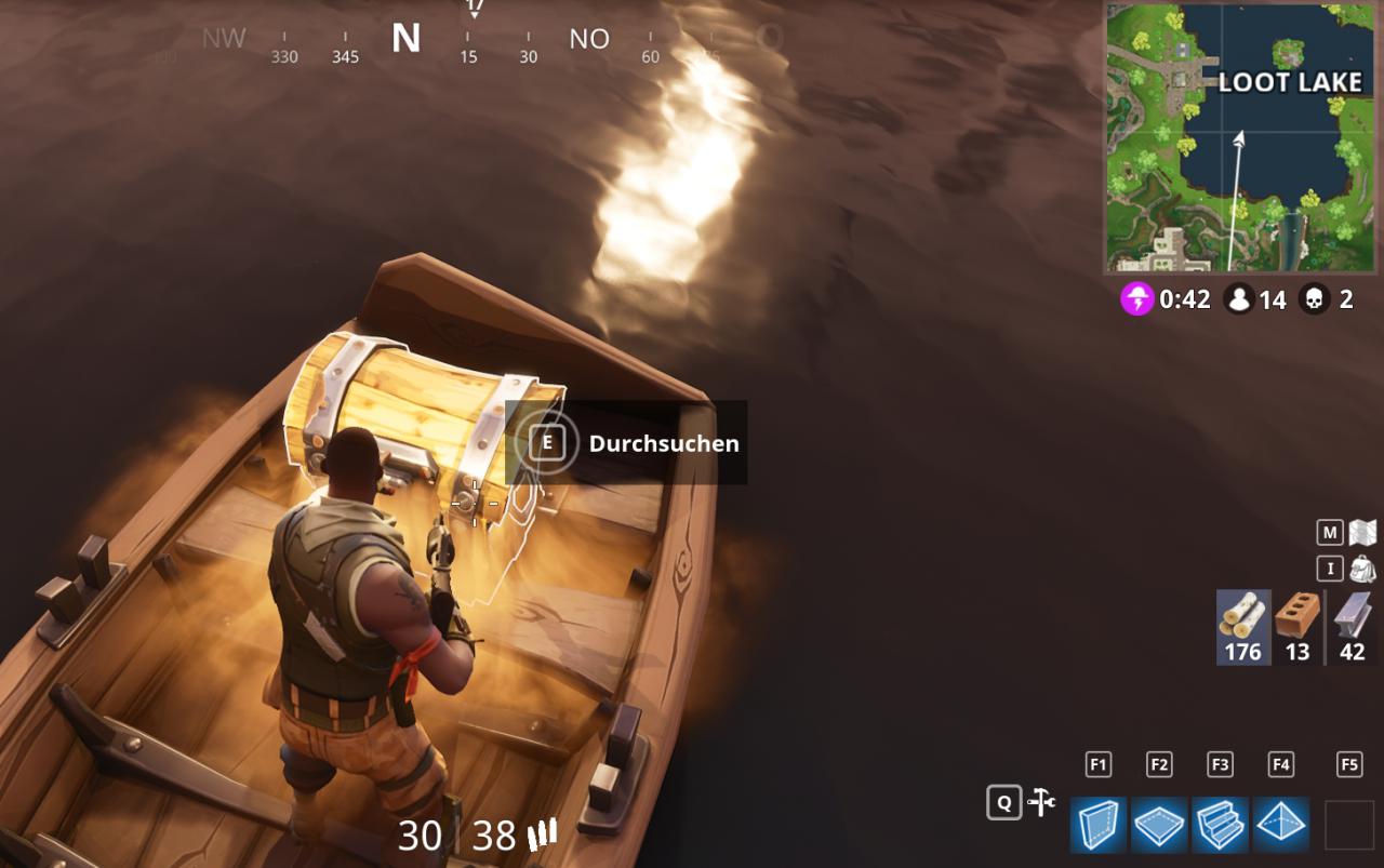 [23/03/2018] Tipps für Fortnite: Battle Royale -&nbsp;Auf einem Boot auf dem Loot Lake findet ihr eine goldene Kiste. Doch Vorsicht: Das Wasser bremst euch aus, ihr seid ein leichtes Ziel!