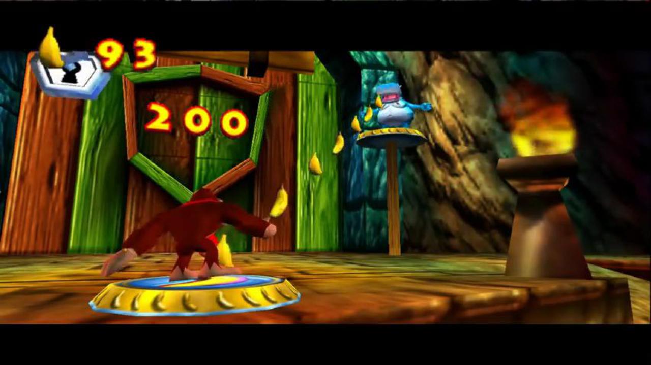 [23/04/2018] Jeder Kong kann in jeder der acht Welten je bis zu 100 bunte Bananen sammeln. Einen guten Teil dieser somit insgesamt 4.000 bunten Bananen braucht ihr, um den Zugang zu den Bosskämpfen am Ende jedes Levels freizuschalten.