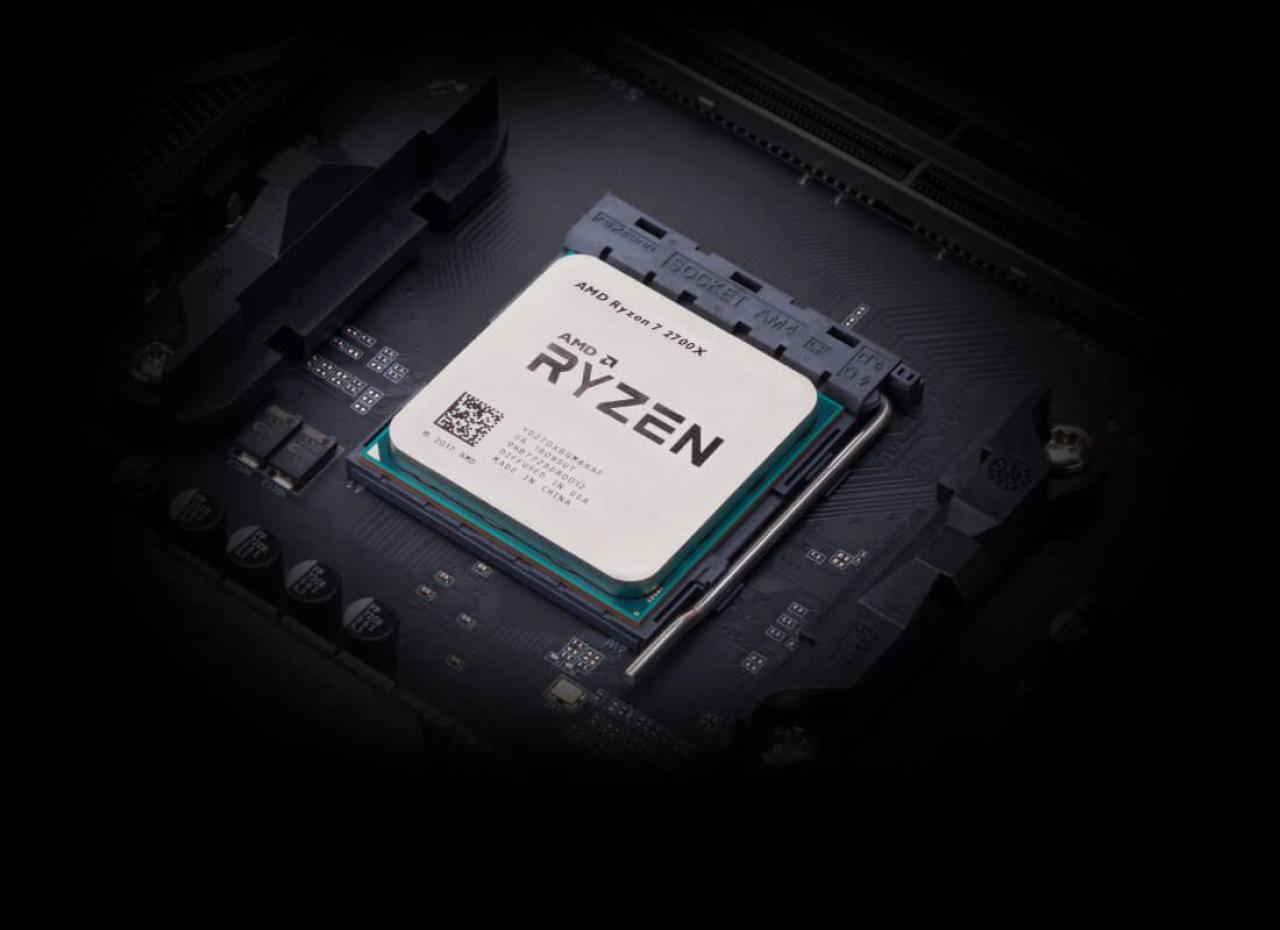 [26/10/2018] Ryzen 7 2700X im Sockel eines Gigabyte X470 Aorus Ultra Gaming