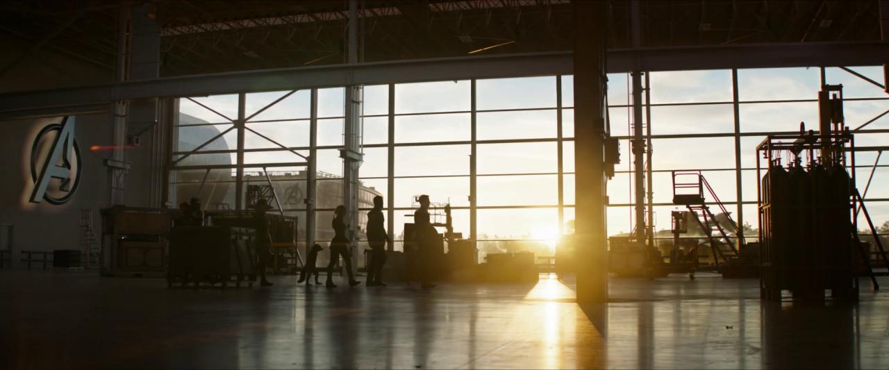 [05/02/2019] Bei Sonnenaufgang zieht die neue Avengers-Truppe los. Ihr Anführer: Steve Rogers.