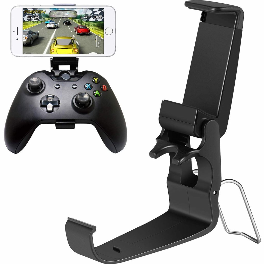 [30/04/2019] Universal-Halterungen, die ein Standard-Xbox-One-Gamepad und ein Smartphone zu einer Einheit verschmelzen lassen, sind in der Regel für knapp zehn Euro erhältlich.