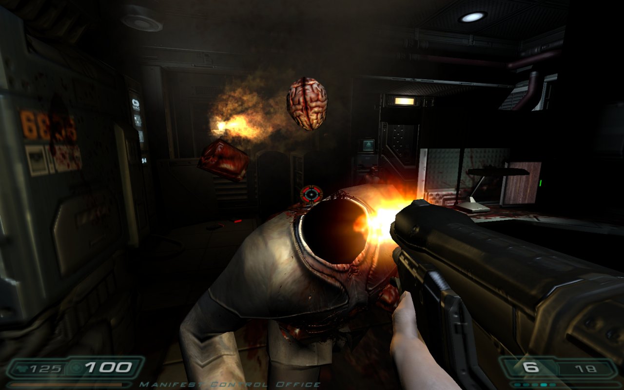 [08/08/2019] In Doom 3 zelebriert id Software weiterhin die Gewalt. Saftige Blutspritzer und fliegende Gehirne sorgen mit einem Augenzwinkern für die passende Splatter-Optik.