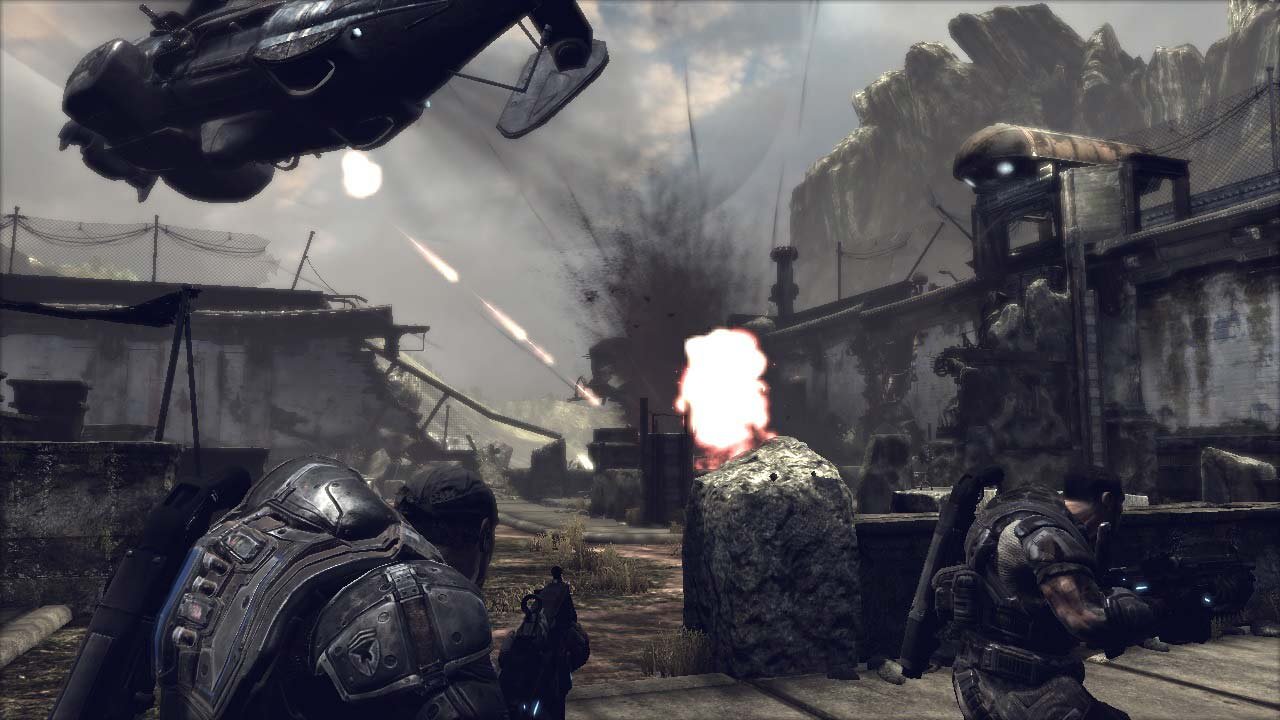 [31/03/2021] Mit Gears of War legte Epic Games im November 2006 den Grundstein für eine Shooter-Reihe, deren Story-Kampagnen immer auch im Koop spielbar sind. Der ebenfalls stark auf Zusammenarbeit fokussierte Horde-Modus wurde mit Teil zwei eingeführt.