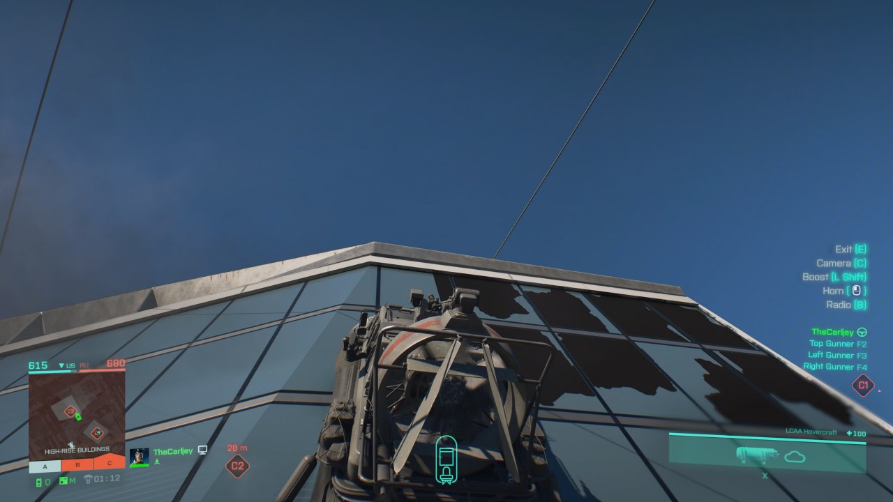 [15/11/2021] Das Hovercraft, das an Wänden hochfährt, stand stellvertretend für die vielen Bugs der Releaseversion