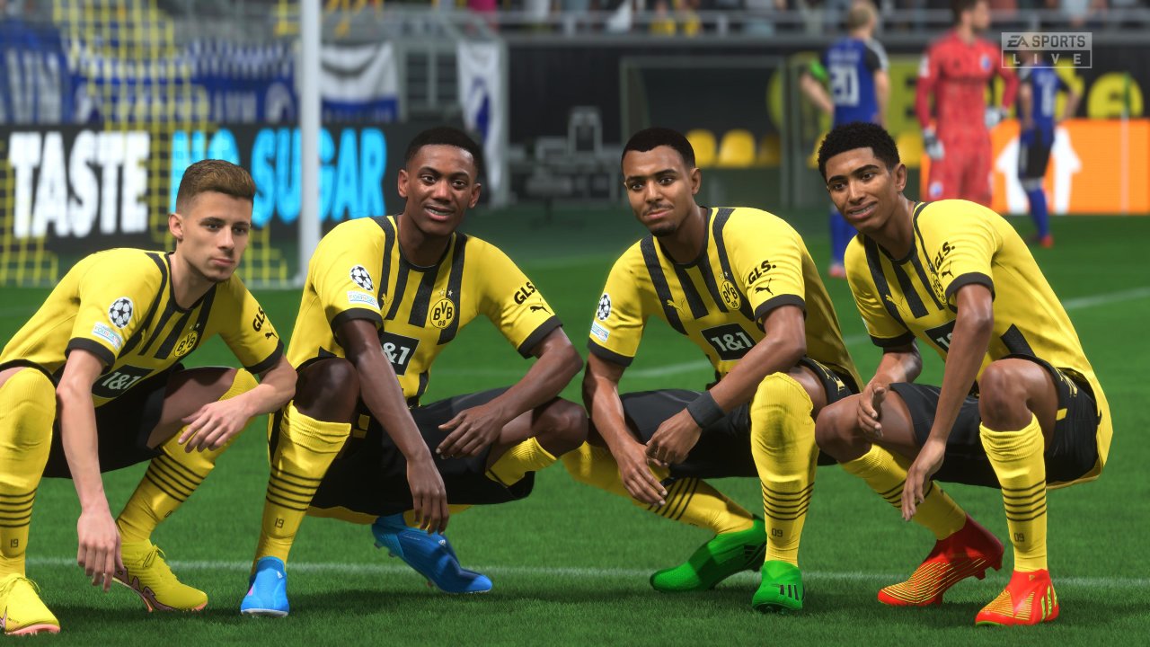 [30/09/2022] Bitte lächeln! Der optionale Torjubel gehört in der FIFA-Serie inzwischen zum guten Ton. In Online-Matches ist er allerdings eher unbeliebt.