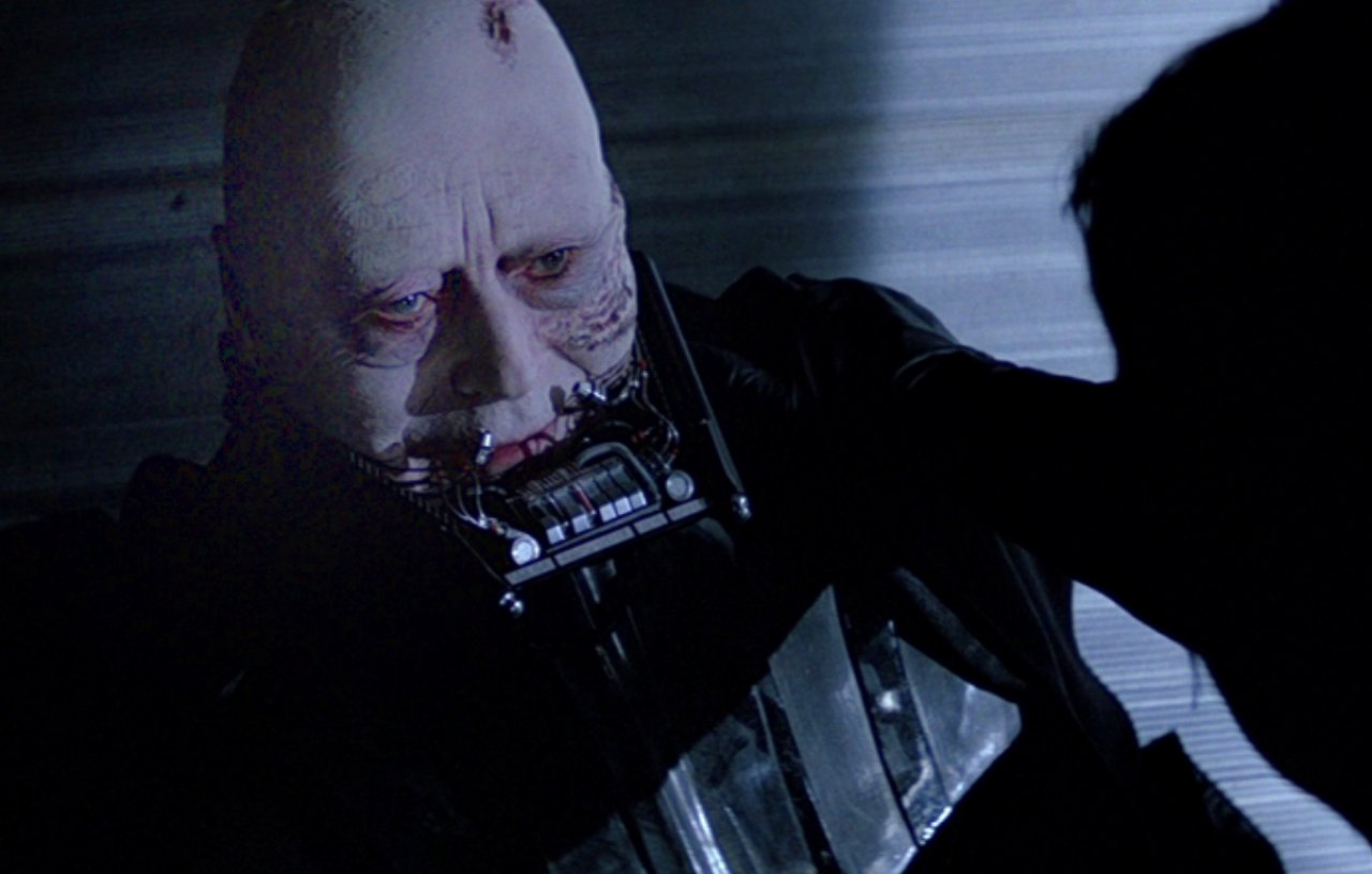 Sebastian Shaw als Darth Vader/Anakin Skywalker