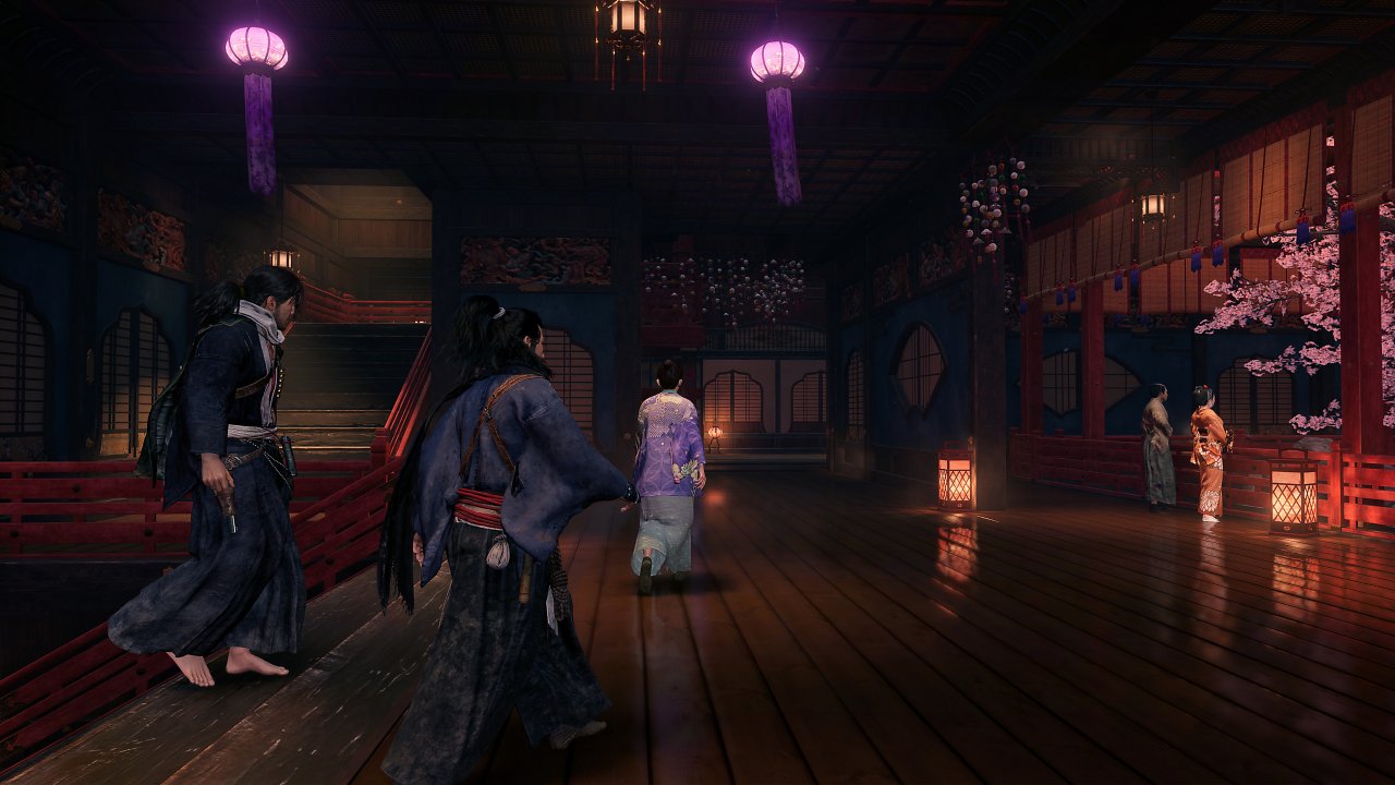 Der Spieler läuft mit Ryoma Sakamoto durchs Freudenviertel.