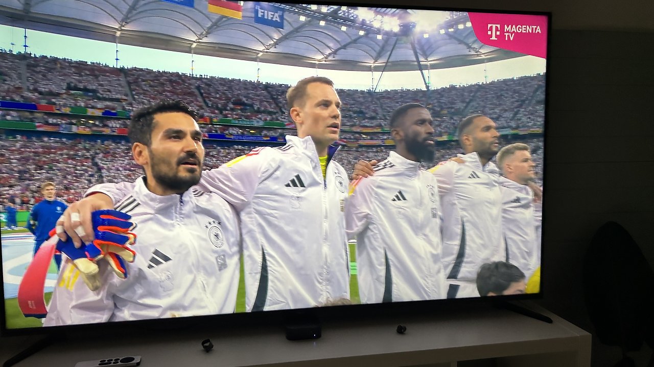 Livestream Deutschland -Schweiz, Nationalhymne.
