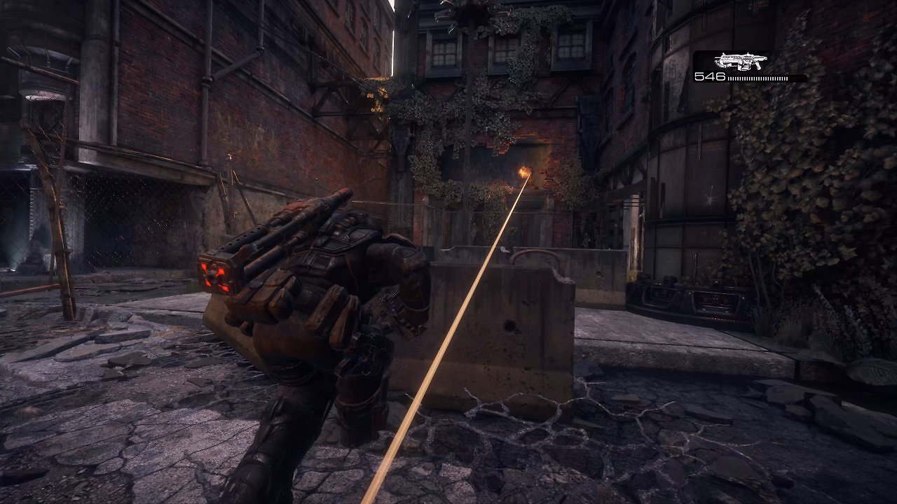 Von Deckung zu Deckung: Marcus Fenix arbeitet sich zu einem Gegner vor.