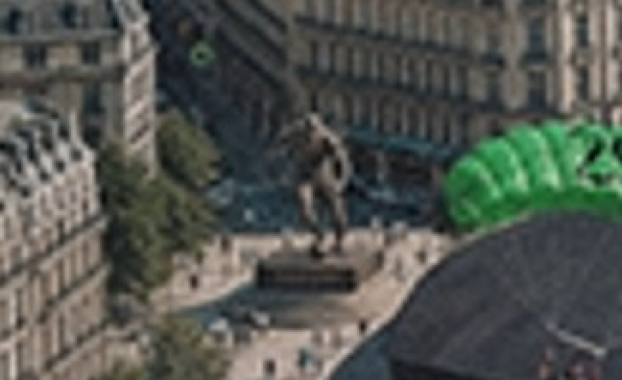 [23/07/2026] Zinedine Zidane - Eine Statue erinnert an die französische Fußballlegende.