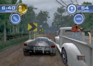 Das Rammen anderer Fahrzeuge ist nicht so effizient wie im originalen [i]Spy Hunter[/i].