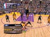 Neuzugang Gary Payton baut das Spiel der Lakers auf.