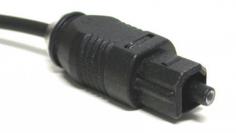Toslink-Stecker eines optischen Digitalkabels