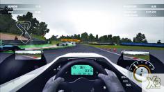 Im Lola F3000 ziehen wir auf dem Brands Hatch Circuit bei regennasser Fahrbahn unsere Runden.