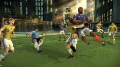 Screenshots zu Pure Football. 