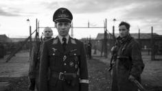 Der Hauptmann: Review zum schonungslosem Kriegsverbrecher-Drama