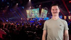 Tobias Meyer vor Bühne