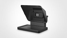 Die Kombination aus Display und halbtransparentem Spiegelglas erzeugt die Prompter Magie.