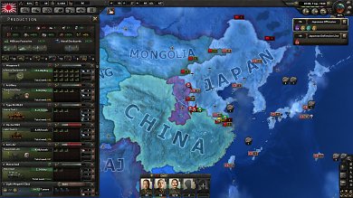 Hearts of Iron
Der erste Teil der Hearts-of-Iron-Serie erschien 2002 und zählte schon damals zu den Schwergewichten im 4X-Strategie-Genre. Das Problem: Entwickler Paradox porträtierte Manchuria (eine Region im Nordosten Chinas), Xinjiang (eine Region im Nordwesten Chinas) und Tibet als eigenständige Länder. Zudem stellte man Taiwan als Teil des japanischen Territoriums dar. Ergebnis: Obwohl der Titel nie offiziell erschien, wurde er mit Nachdruck verbannt, da er die Geschichte verdrehe und die nationale Integrität gefährde. Wie zu erwarten, betrifft der Bann die komplette Reihe, also auch Hearts of Iron 4 (hier im Bild).