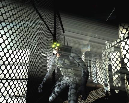 (2002 - Splinter Cell) Sam Fishers erste große Mission beginnt auf der Xbox. Ein Jahr später erscheint Splinter Cell unter anderem auch für den PC und die PS2. Unverkennbare Markenzeichen des Geheimagenten waren damals das dreilinsige Nachtsichtgerät sowie der hautenge Stealth-Anzug.
