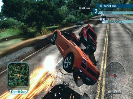 Gäbe es ein Schadensmodell für die Fahrzeuge, wäre dieser Lamborghini jetzt schrottreif. 
BILD: XBOX-ZONE