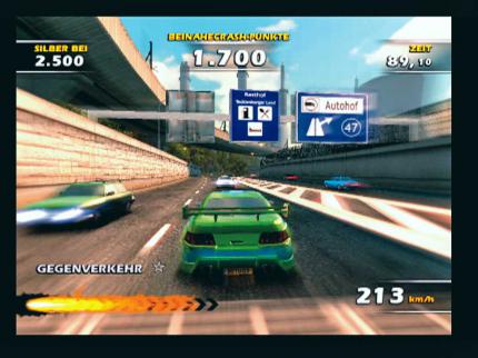200 km/h. Autobahn. Gegenspur. Das gibt ordentlich Punkte - auch in Flensburg.
BILD: PLAYZONE