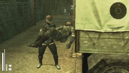 ÜBERREDET! So leicht können Sie andere von Ihrer Sache überzeugen: einfach umhauen und gefangen nehmen. BILD: KONAMI