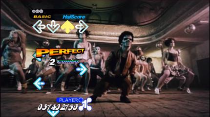 Der Song „Superfreak“ von den Beatfreakz gehört noch zu den besten im Spiel, wir hätten aber lieber auf die Cover-Version „U can’t touch this“ von M.C. Hammer rumgehampelt.