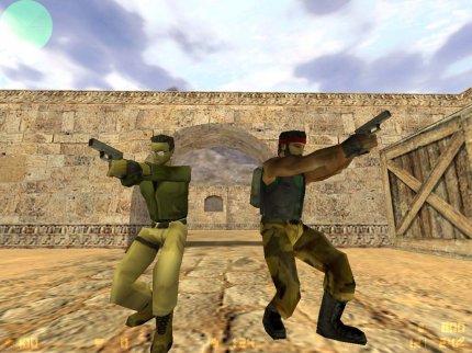 Komplizierte, nicht für jedermann durchführbare Patch-Prozesse in Counter-Strike brachten Newell und sein Entwicklerteam auf die Idee, eine Online-Plattform ins Leben zu rufen, die Spiele vollautomatisch aktualisiert: Steam.